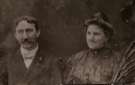 William C. Kihnle & Elizabeth Nee {Russ} Kihnle - Linda's Grand Mother & Father