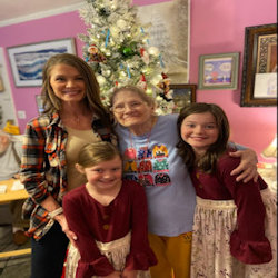 Linda with her Grand Daughter Holly and her 2 Great Grand Daughters Avery is in front of her mother and Reagan is with Linda